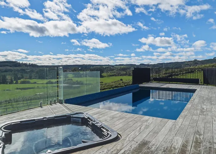 Slice Of Paradise - Swimming Pool Pool & Country Views 펜션 *